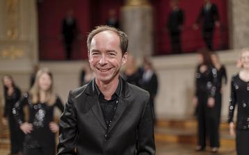 Heinz Ferlesch auf der Bühne des Wiener Konzerthauses